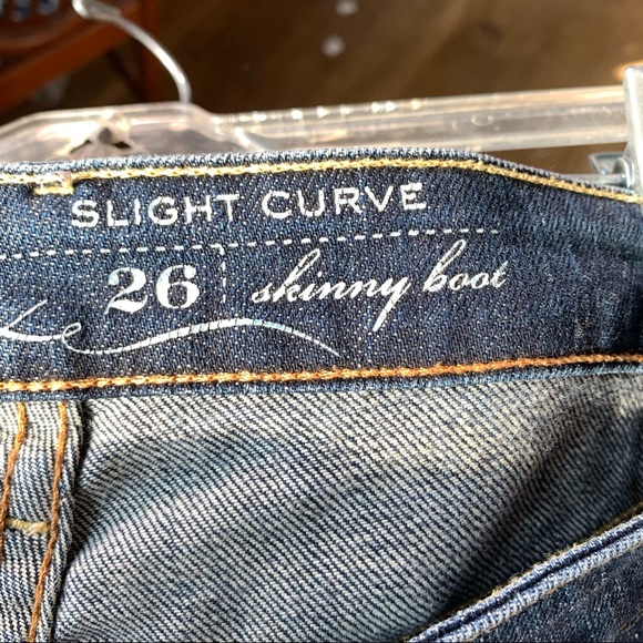 Levi’s slight curve skinny boot cut low rise jeans SZ 26 rough cut hem like new - Picture 10 of 11